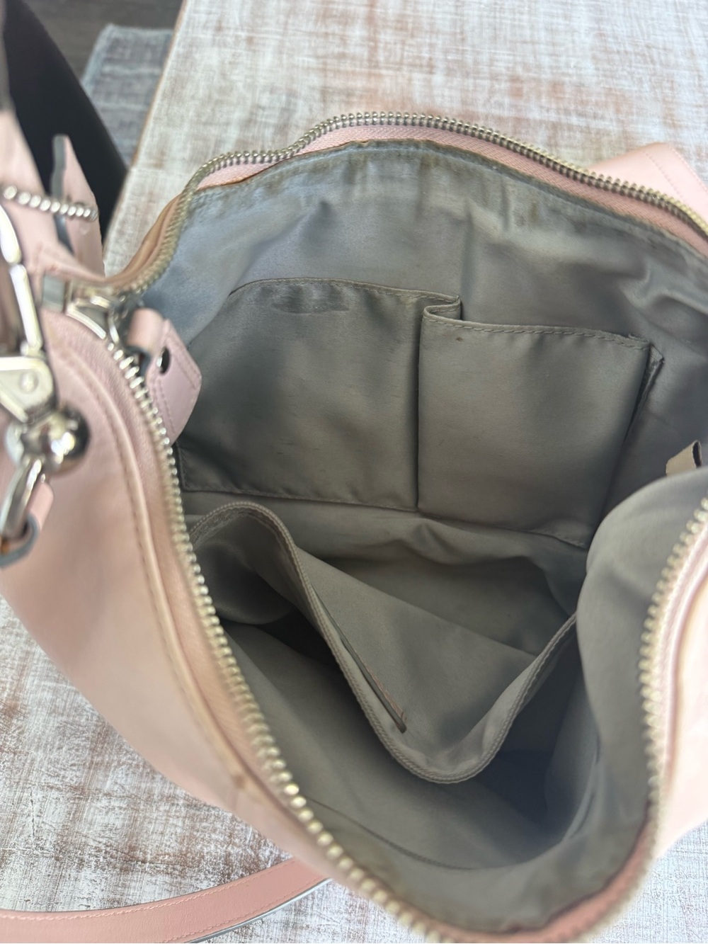 Coach Soft Pink Leather Hobo Bag with Matching Wallet - Picture 4 of 8